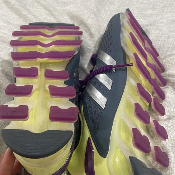 Grey with lime green Running tennis Addidas - Picture 3 of 3